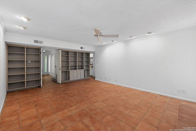 2631 Turkey Oak, San Antonio, TX 78232