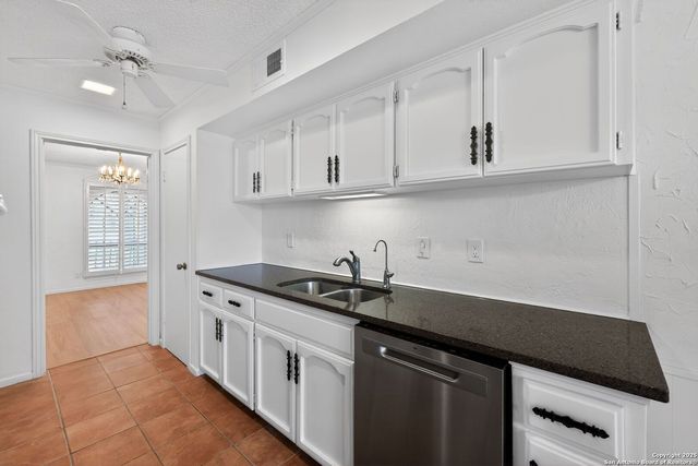 2631 Turkey Oak, San Antonio, TX 78232