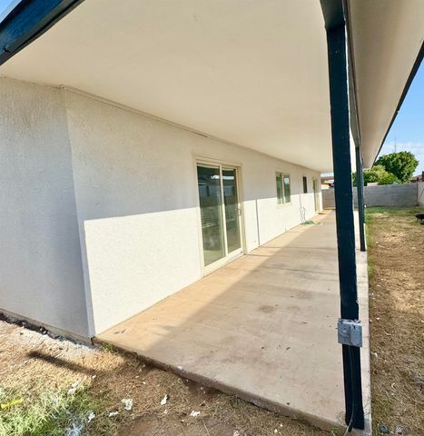 1442 S 42 DR, Yuma, AZ 85364