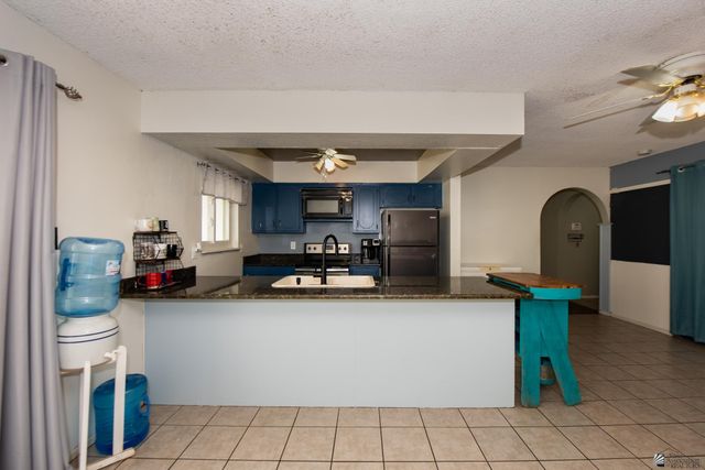 1442 S 42 DR, Yuma, AZ 85364