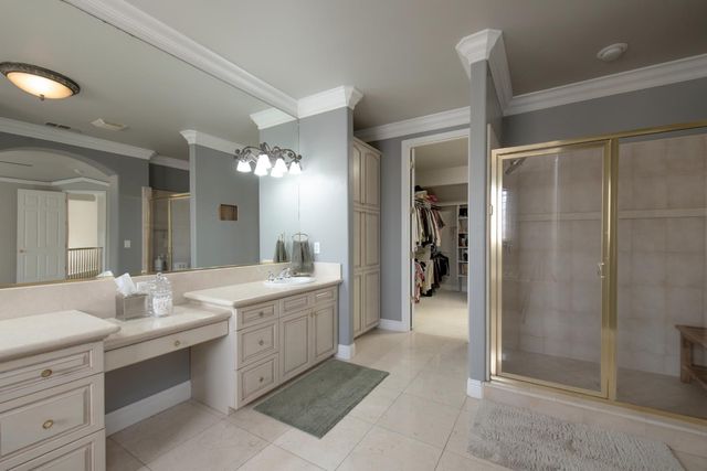 2547 W Lake Van Ness Circle, Fresno, CA 93711