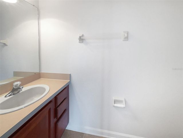 2046 HEARTLAND CIRCLE, Valrico, FL 33594