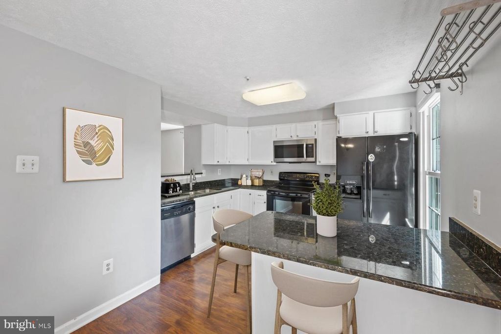 806 LILAC CT, Odenton, MD 21113