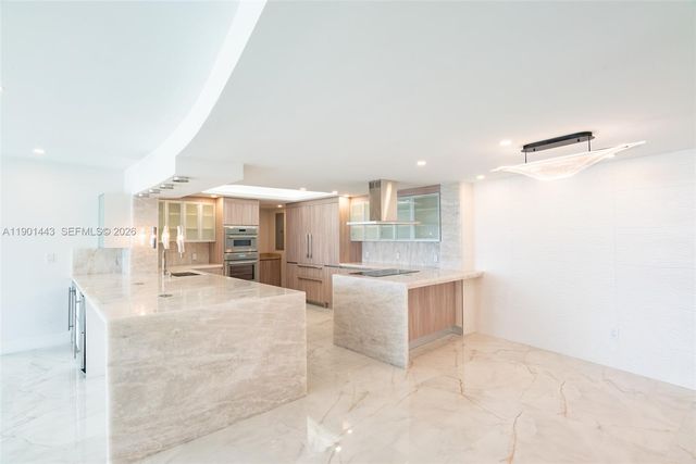 700 S Ocean Blvd 504, Boca Raton, FL 33432