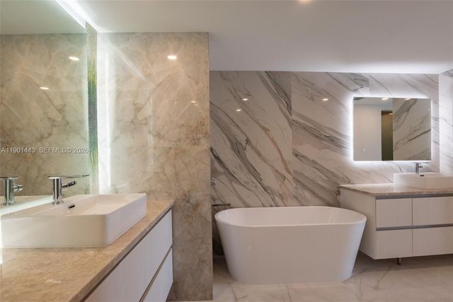 700 S Ocean Blvd 504, Boca Raton, FL 33432