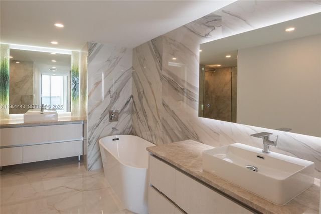 700 S Ocean Blvd 504, Boca Raton, FL 33432