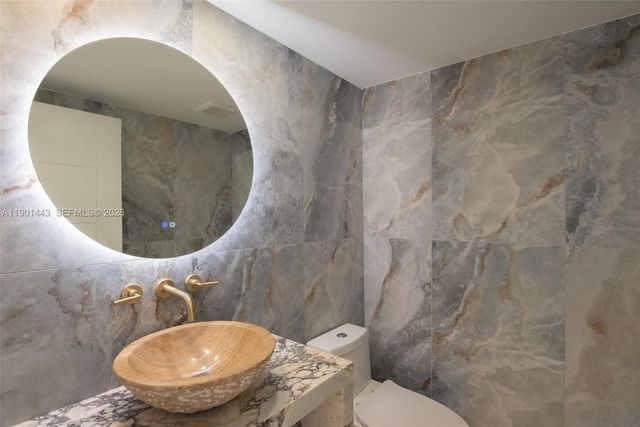 700 S Ocean Blvd 504, Boca Raton, FL 33432