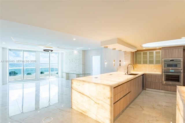 700 S Ocean Blvd 504, Boca Raton, FL 33432