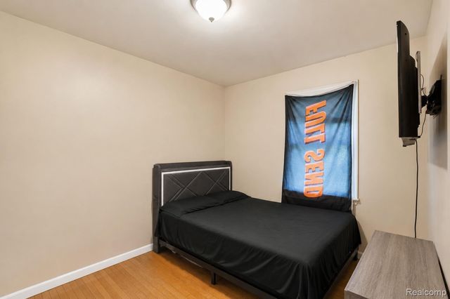 14125 Racho Boulevard, Taylor, MI 48180