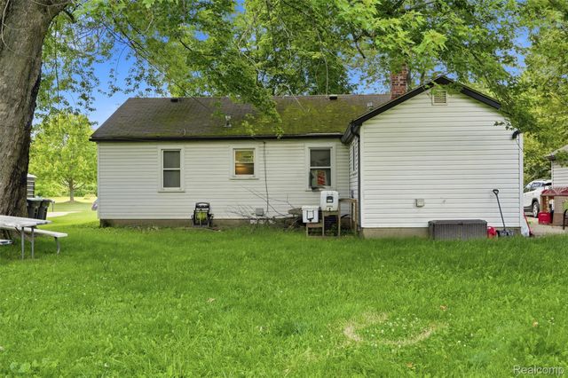 14125 Racho Boulevard, Taylor, MI 48180