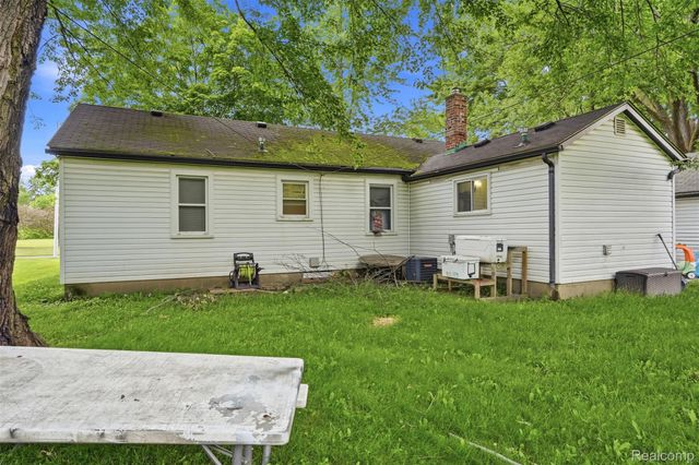 14125 Racho Boulevard, Taylor, MI 48180