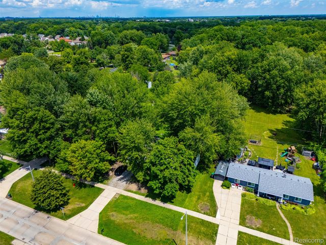 14125 Racho Boulevard, Taylor, MI 48180