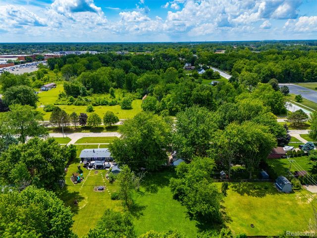 14125 Racho Boulevard, Taylor, MI 48180