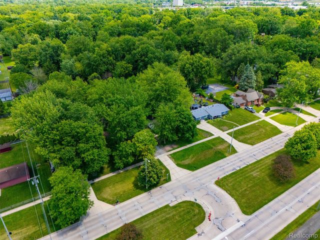 14125 Racho Boulevard, Taylor, MI 48180