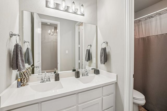 8901 Cedar Basin Drive, Mckinney, TX 75071