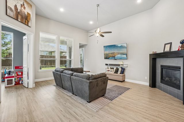 8901 Cedar Basin Drive, Mckinney, TX 75071