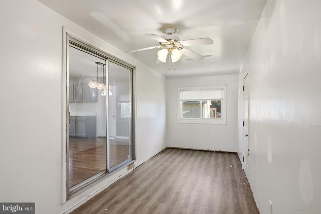 262 HUFF AVE, Paulsboro, NJ 08066