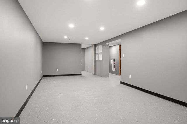262 HUFF AVE, Paulsboro, NJ 08066