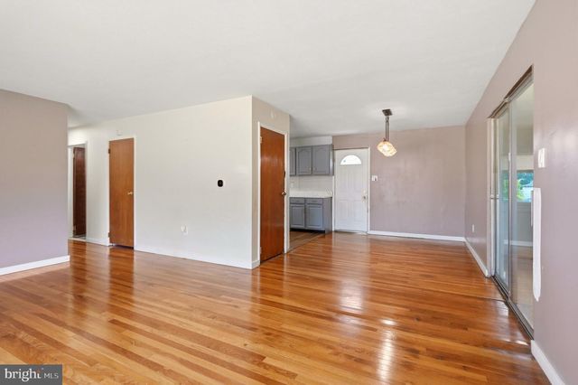 262 HUFF AVE, Paulsboro, NJ 08066