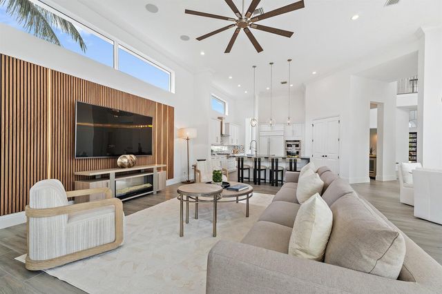 187 Elena Court, Jupiter, FL 33478
