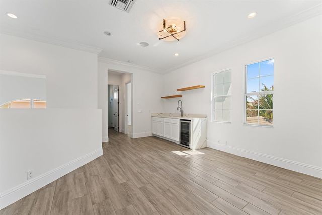 187 Elena Court, Jupiter, FL 33478
