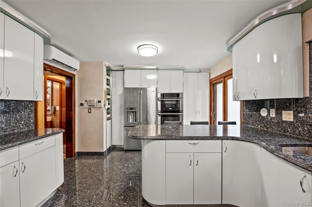 108-42 64th Road, Forest Hills, NY 11375