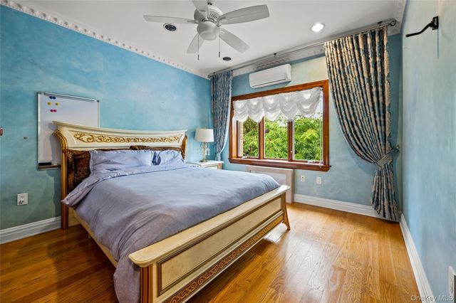108-42 64th Road, Forest Hills, NY 11375