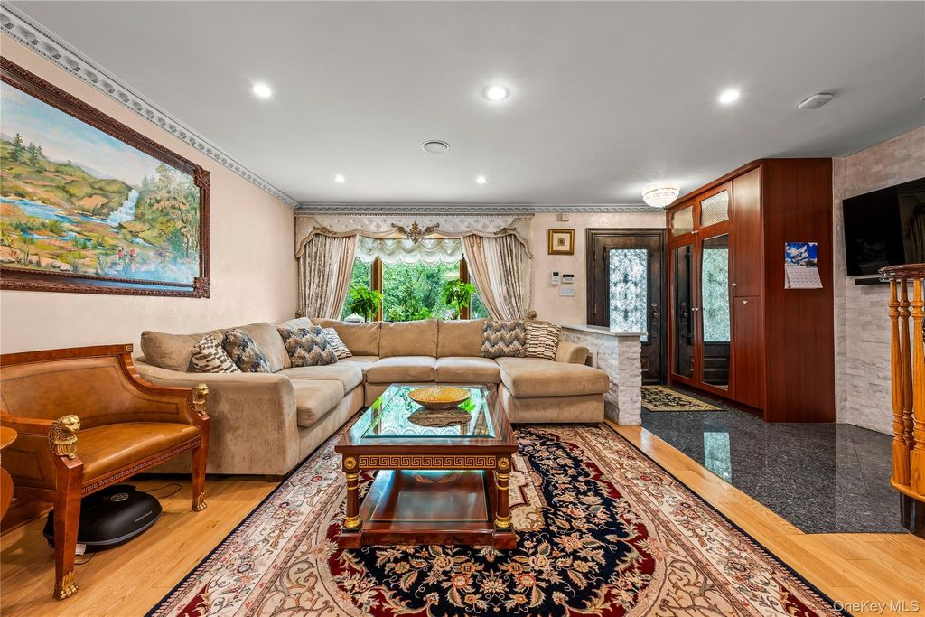 108-42 64th Road, Forest Hills, NY 11375 — photo 5