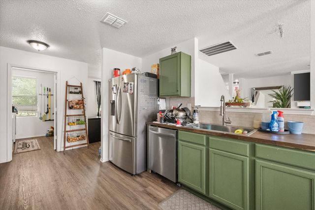 1409 Blazing Star Trail, Burleson, TX 76028