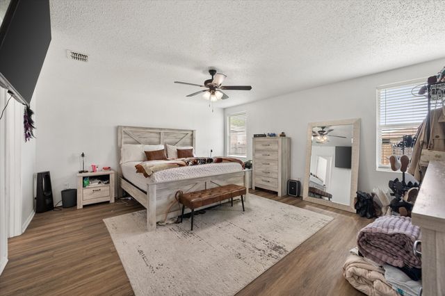 1409 Blazing Star Trail, Burleson, TX 76028