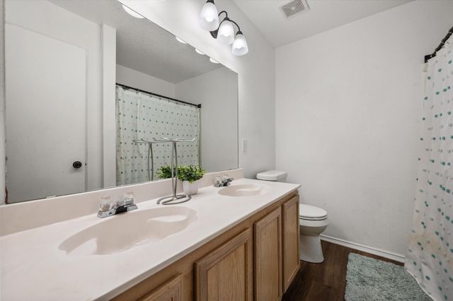 1409 Blazing Star Trail, Burleson, TX 76028