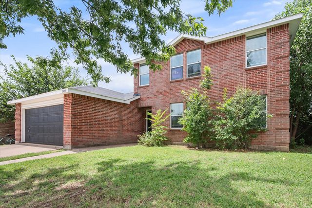 1409 Blazing Star Trail, Burleson, TX 76028