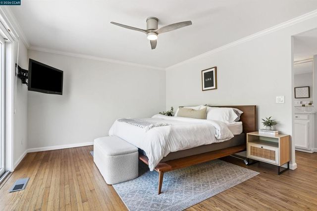 1197 Larch Ave, Moraga, CA 94556