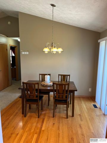 2628 W Garfield Street, Lincoln, NE 68522