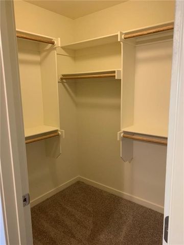 405 W Weymouth Court B, Siloam Springs, AR 72761