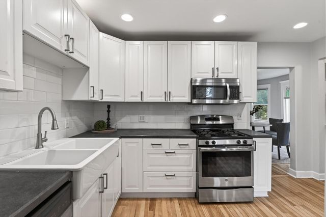 2750 Buchanan Street NE, Minneapolis, MN 55418