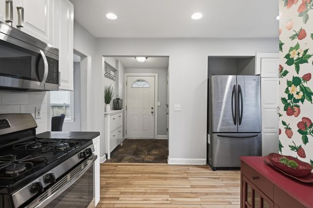 2750 Buchanan Street NE, Minneapolis, MN 55418