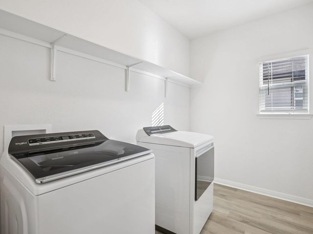 12512 Saint Thomas DR, Del Valle, TX 78617