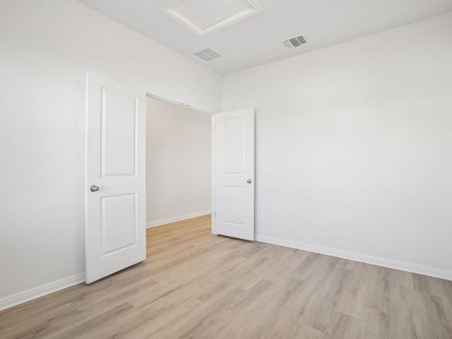 12512 Saint Thomas DR, Del Valle, TX 78617