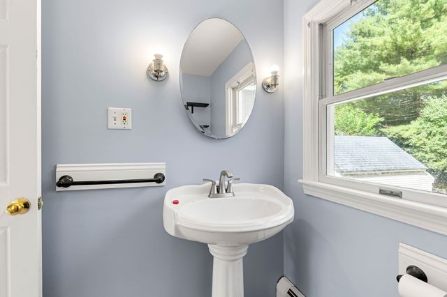 222 Sprague St, Dedham, MA 02026