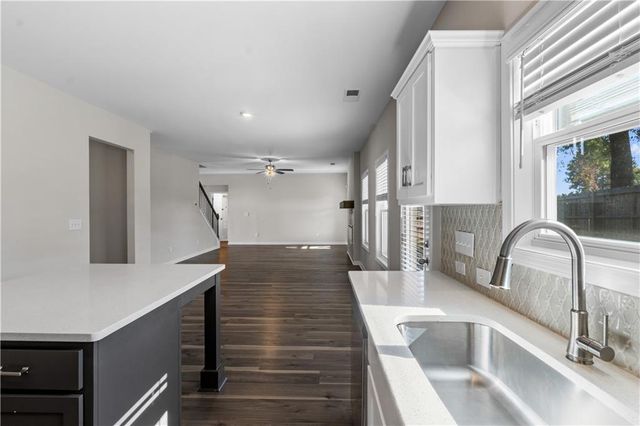 150 Cedar Park Way, Carrollton, GA 30117