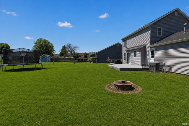 11002 Golden Pheasant Drive, Osceola, IN 46561