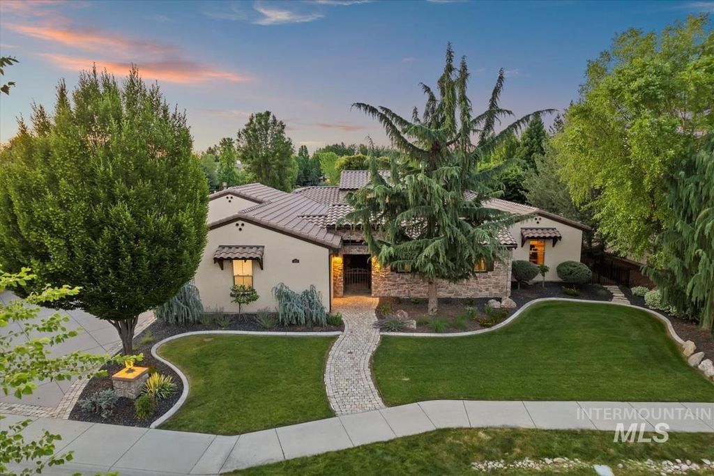 966 W Watersford Dr., Eagle, ID 83616 photo 2