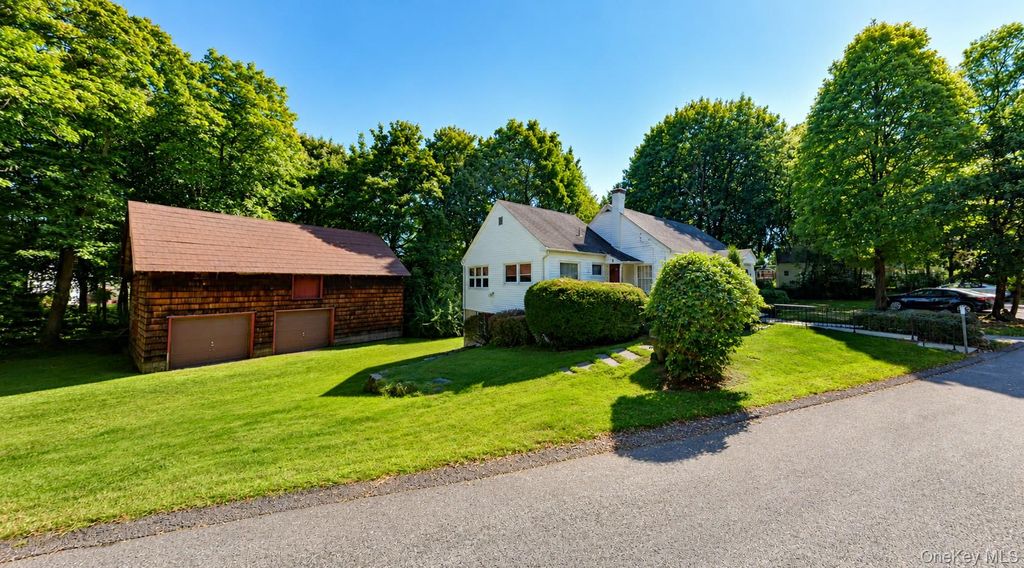 11 Dunderberg Road, Central Valley, NY 10917 — exterior