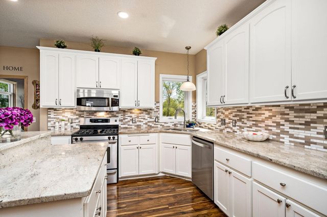 9362 Austrian Pine Avenue N, Brooklyn Park, MN 55443