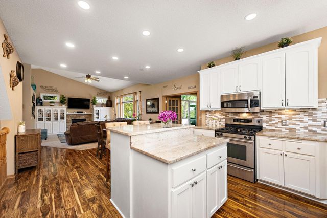 9362 Austrian Pine Avenue N, Brooklyn Park, MN 55443