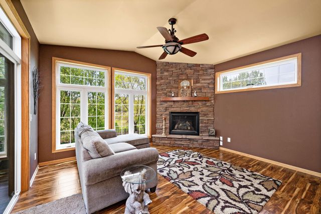 9362 Austrian Pine Avenue N, Brooklyn Park, MN 55443