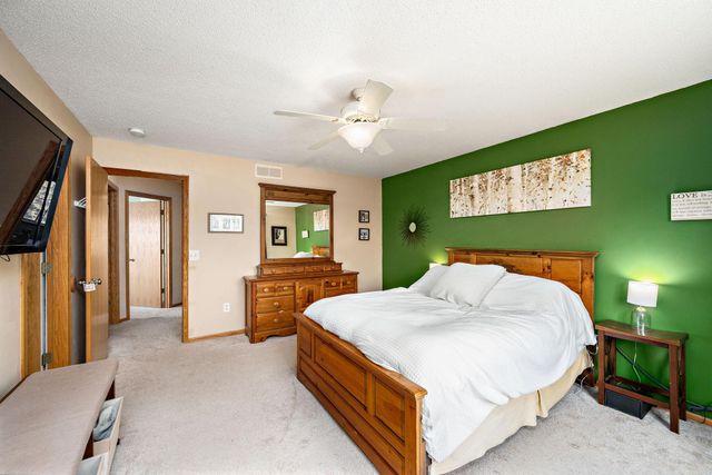 9362 Austrian Pine Avenue N, Brooklyn Park, MN 55443