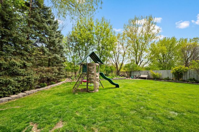 9362 Austrian Pine Avenue N, Brooklyn Park, MN 55443