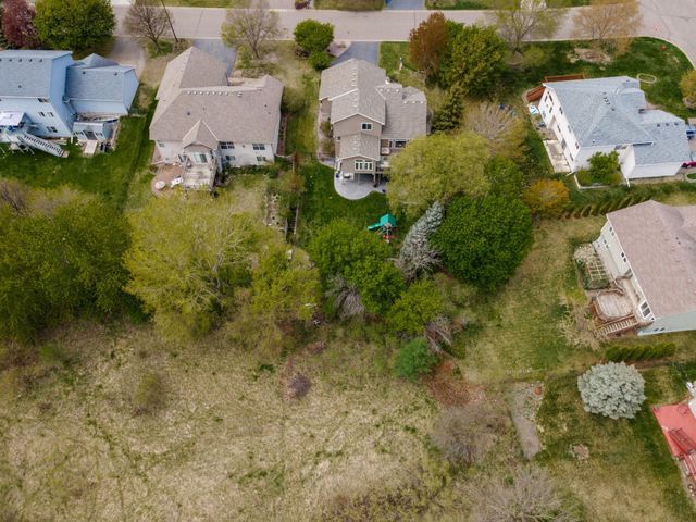 9362 Austrian Pine Avenue N, Brooklyn Park, MN 55443